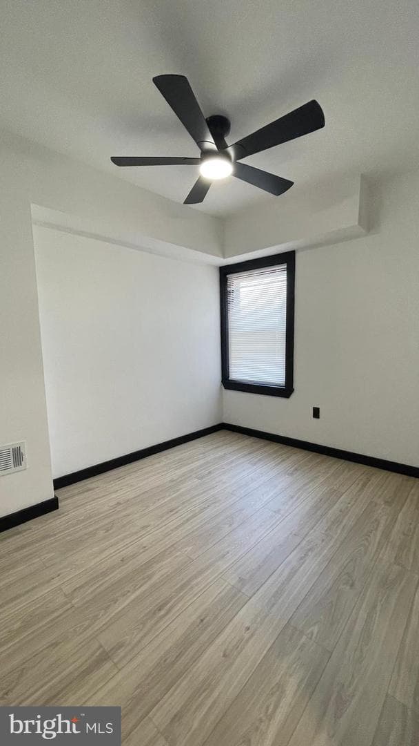 827 W Fisher Avenue photo 32