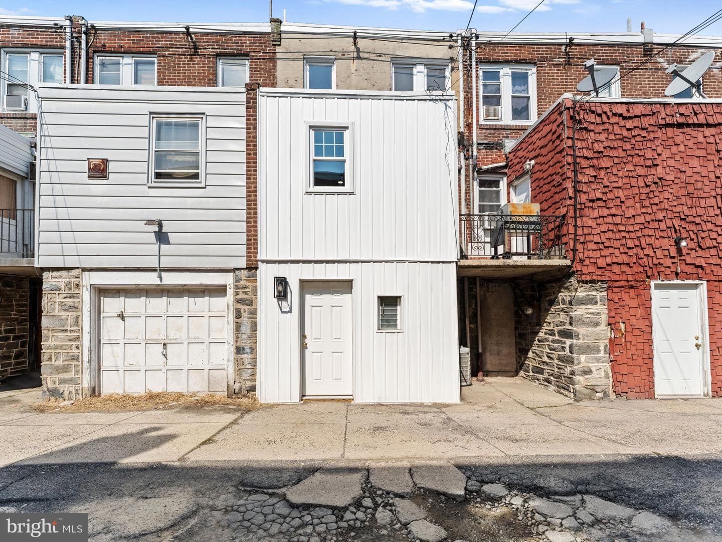 5921 Elsinore St photo 23