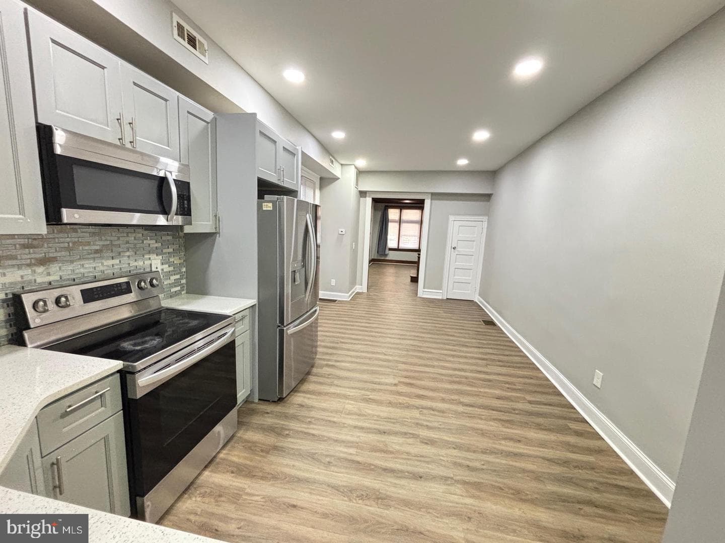 1407 S 54th Street photo 6