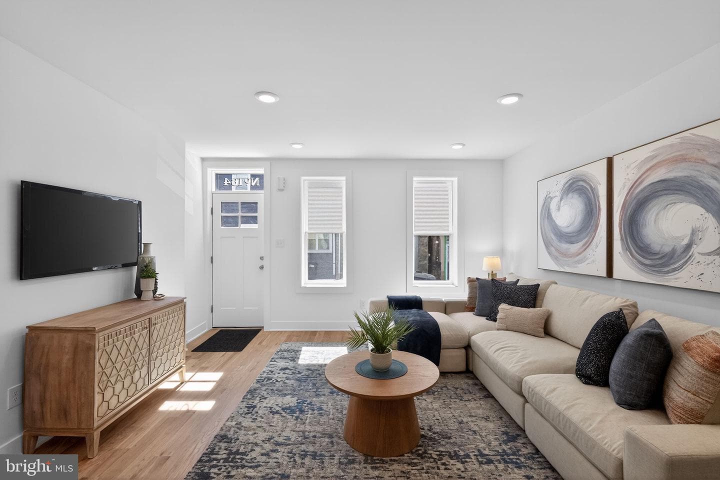 164 East Street photo 6