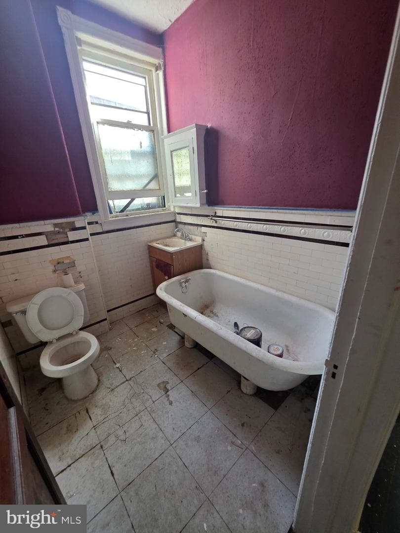5736 Malcolm Street photo 15