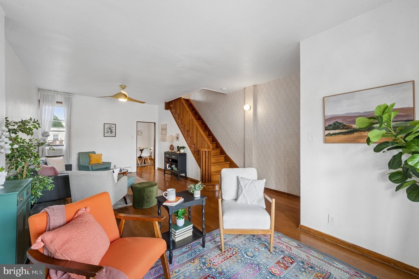 3346 Edgemont Street photo 4