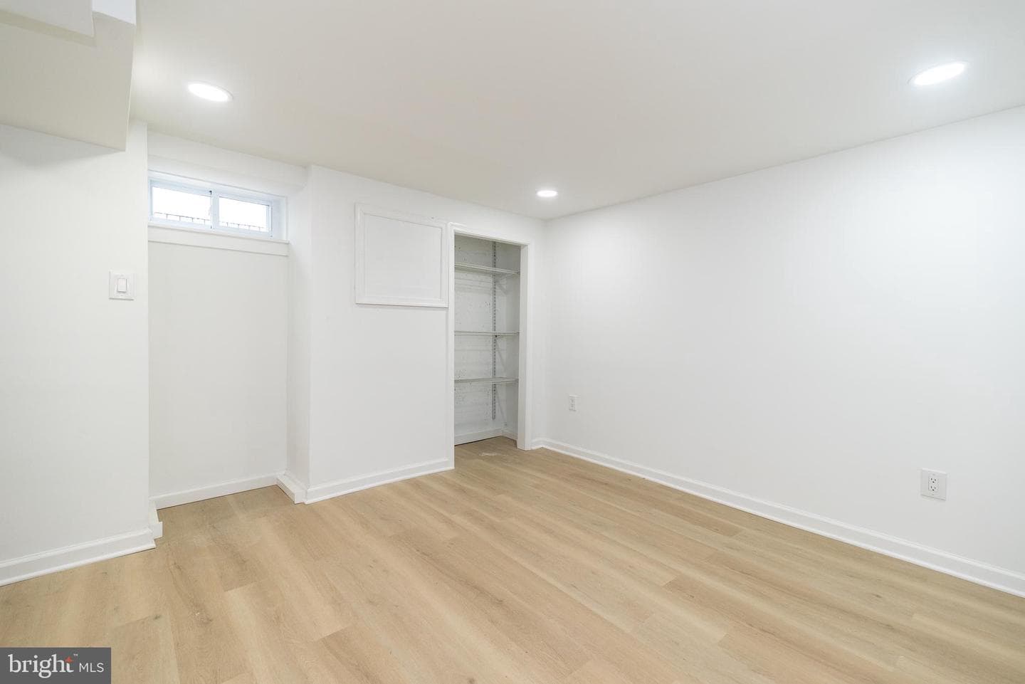 1371 Westbury Drive photo 22