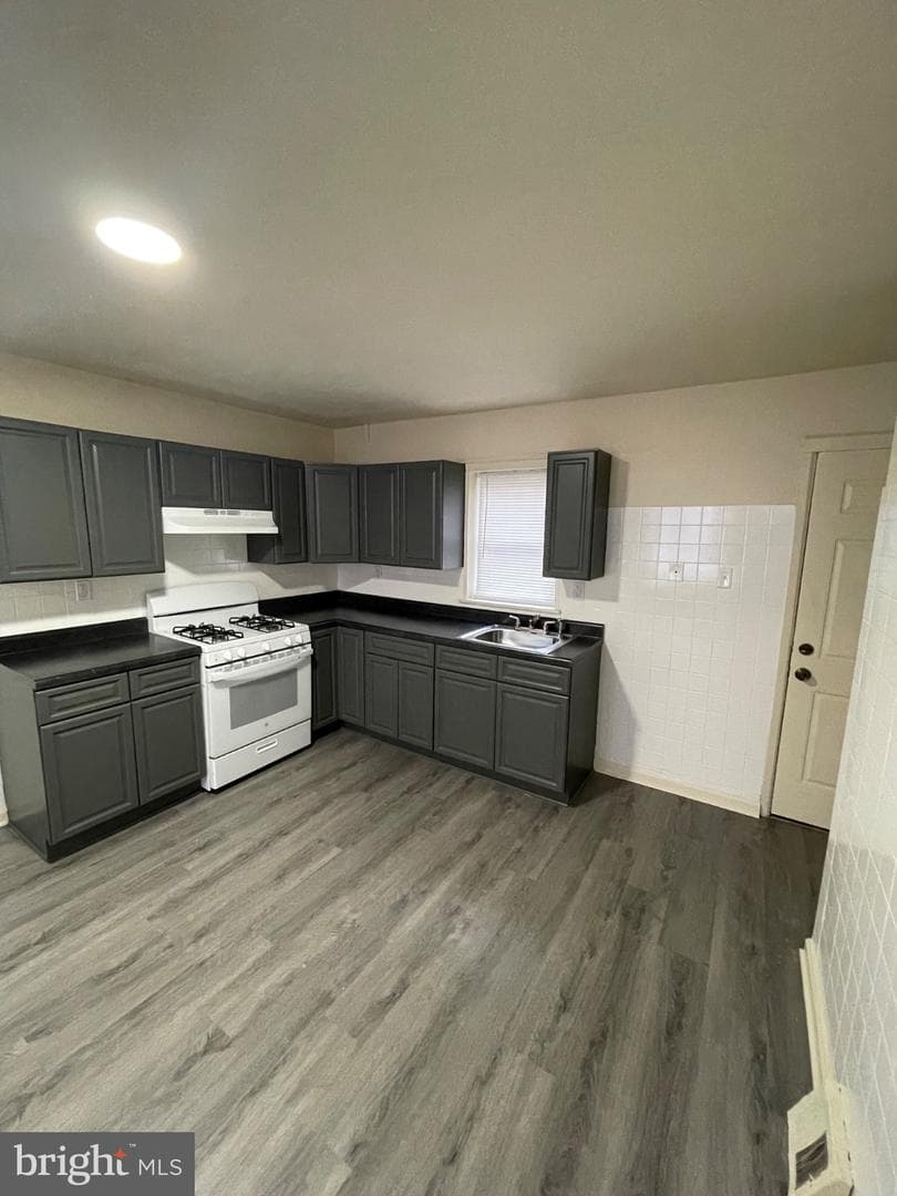 2441 N 5th Street photo 3