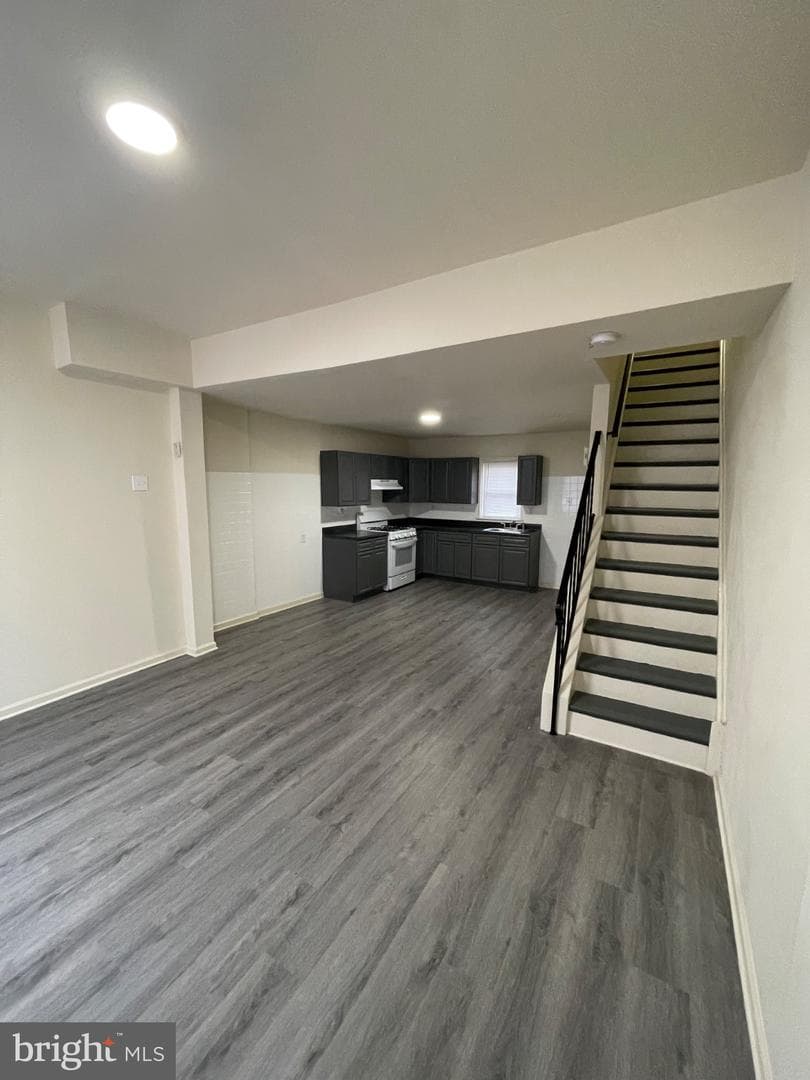 2441 N 5th Street photo 6