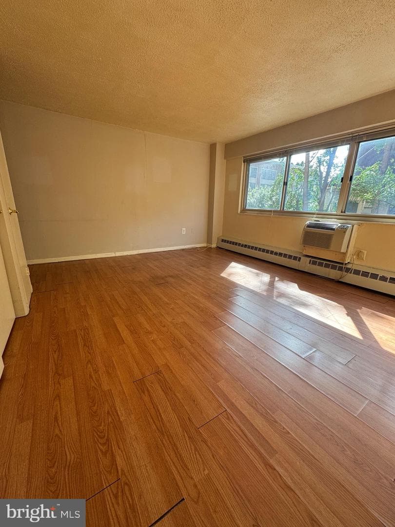 2101 Chestnut Street #216 photo 8
