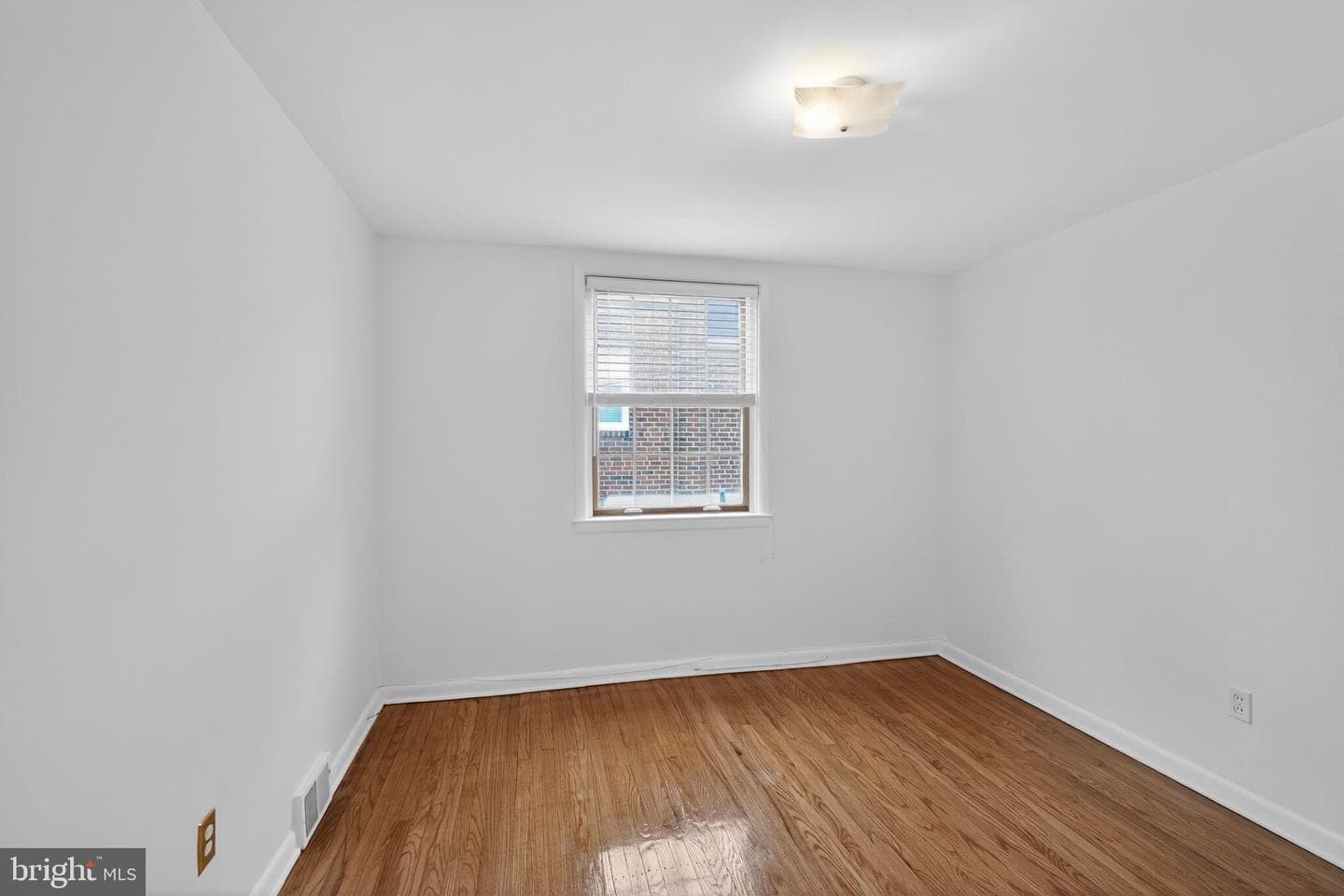 720 Hill Road photo 11