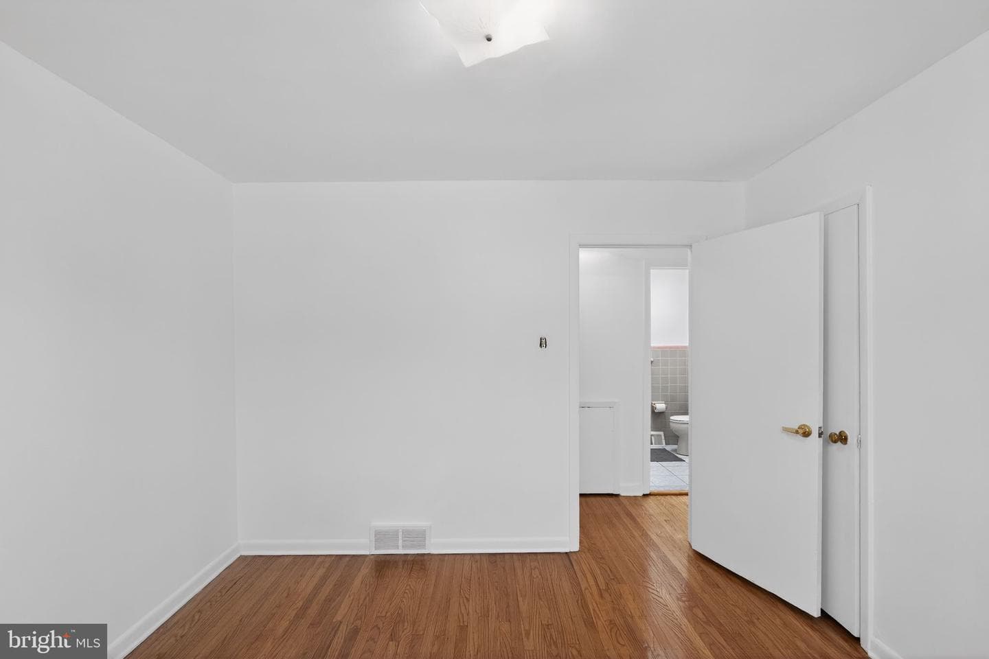 720 Hill Road photo 13