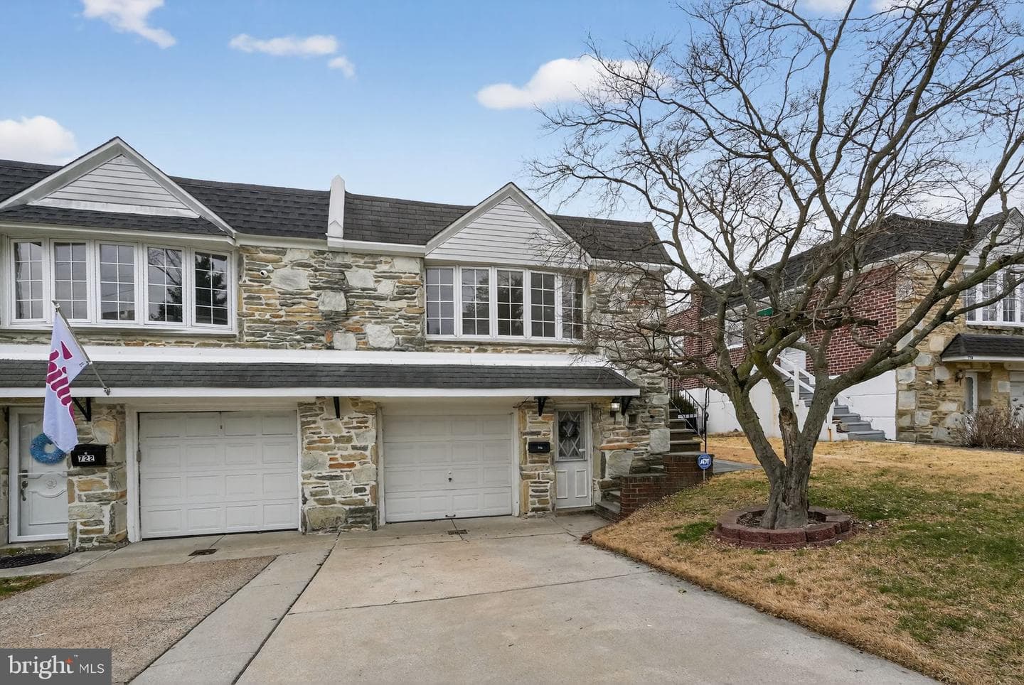 720 Hill Road photo 2