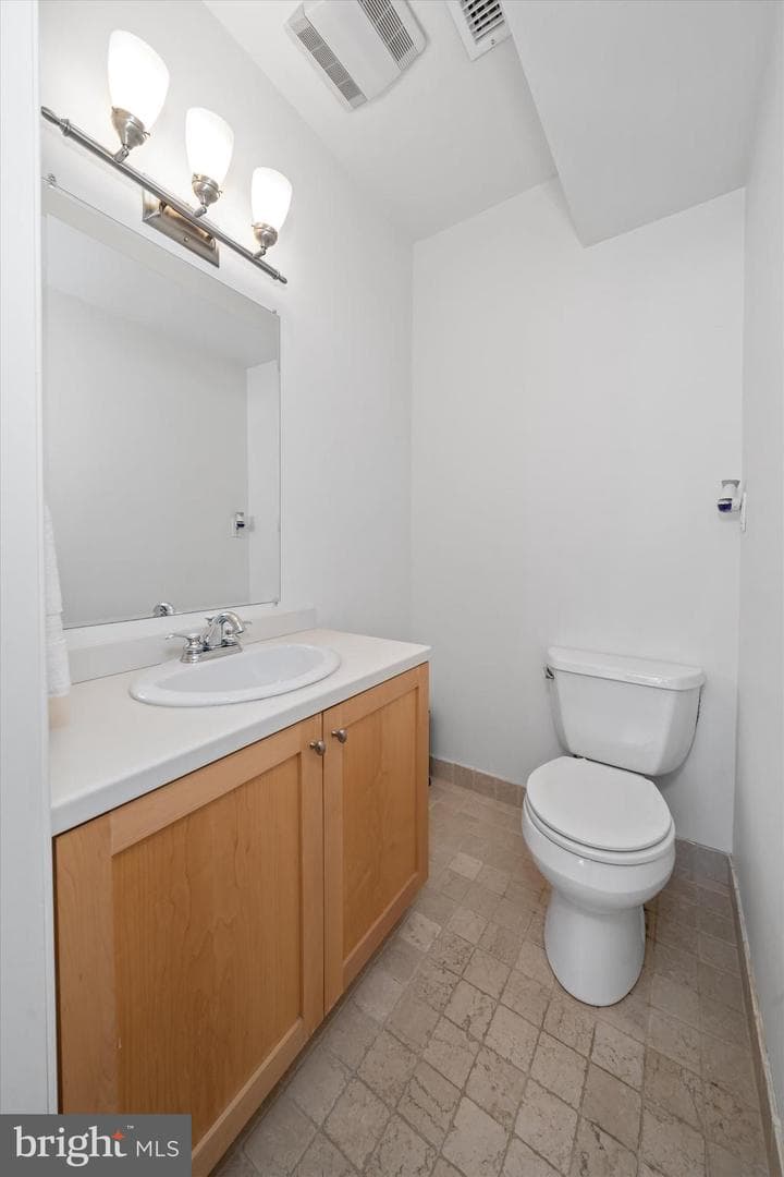 4611 Pechin Street photo 4