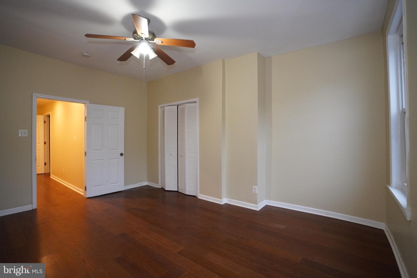 2512 N Front Street photo 15