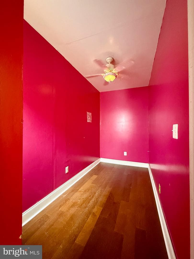 2512 N Front Street photo 22