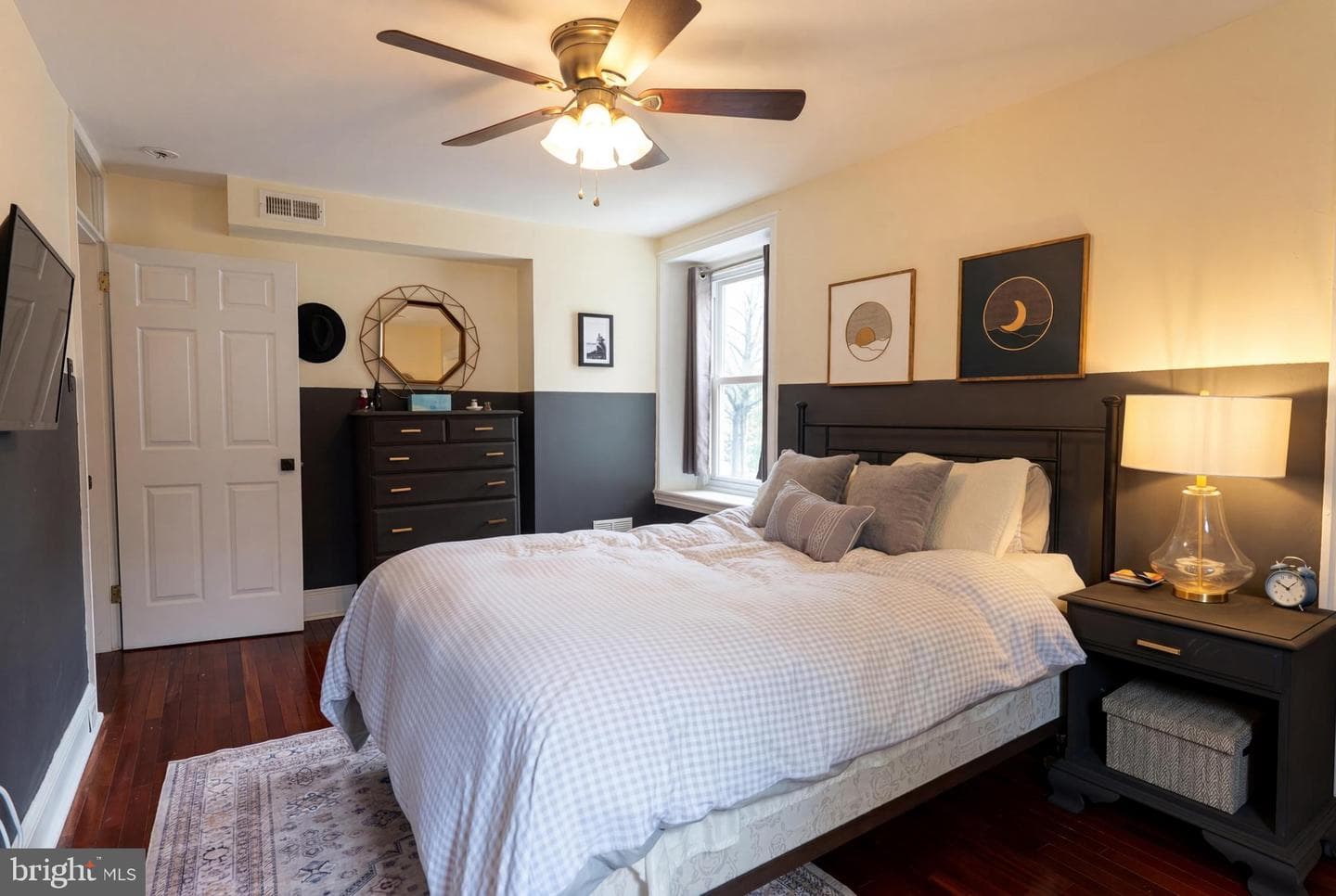 204 Dawson Street photo 19