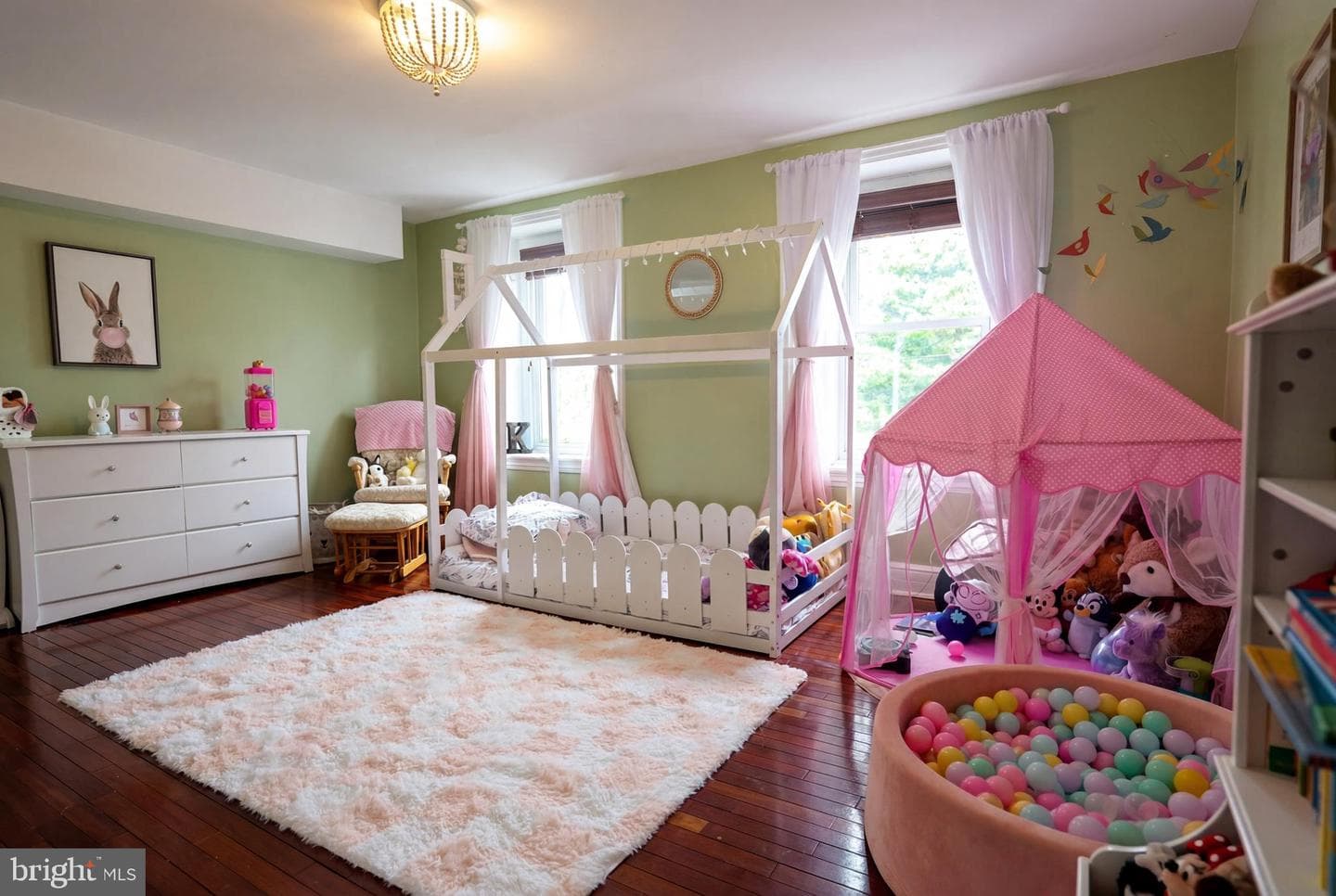 204 Dawson Street photo 24