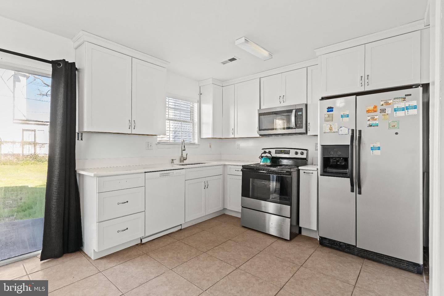 6671 Musgrave Street photo 14