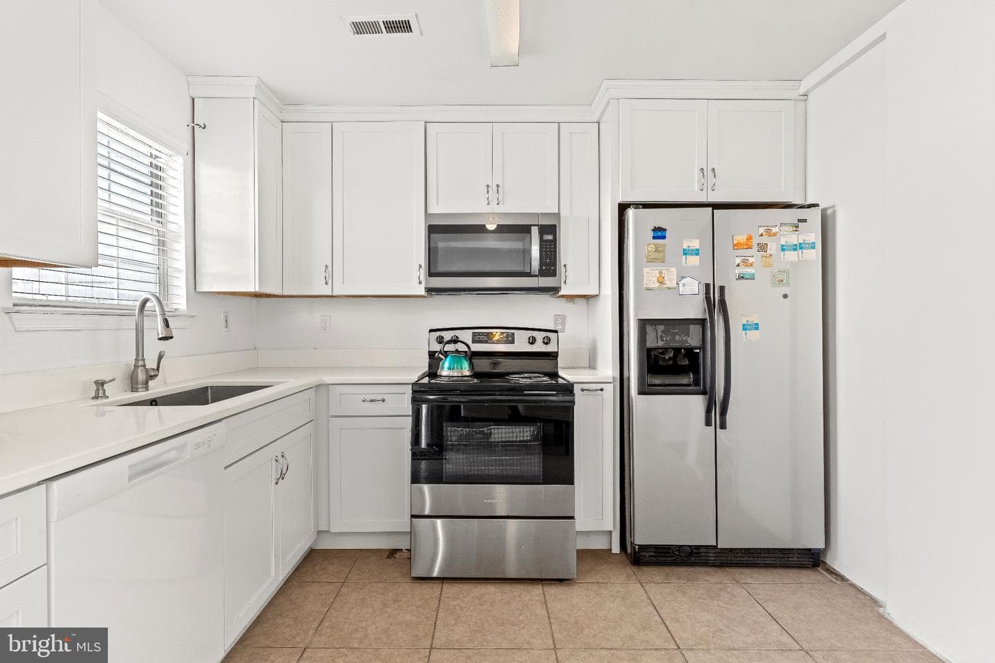 6671 Musgrave Street photo 15