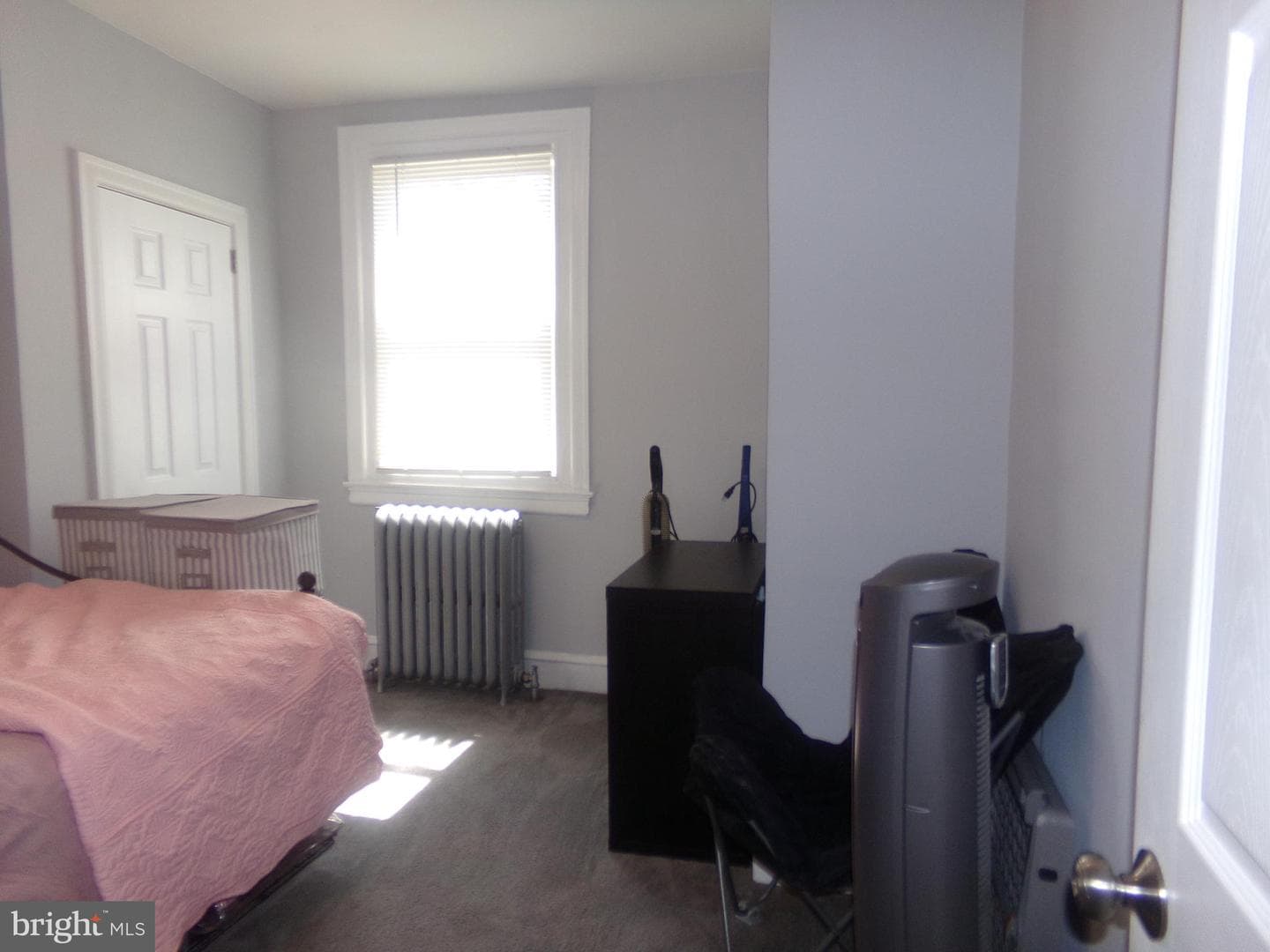 160 Linton Street photo 21