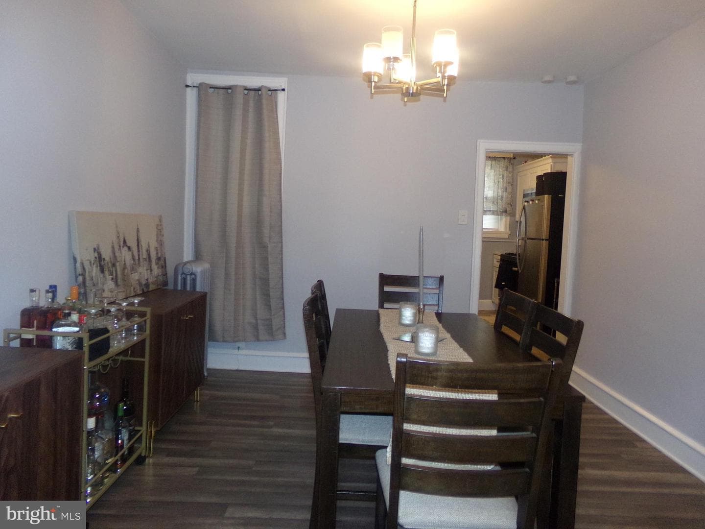 160 Linton Street photo 8