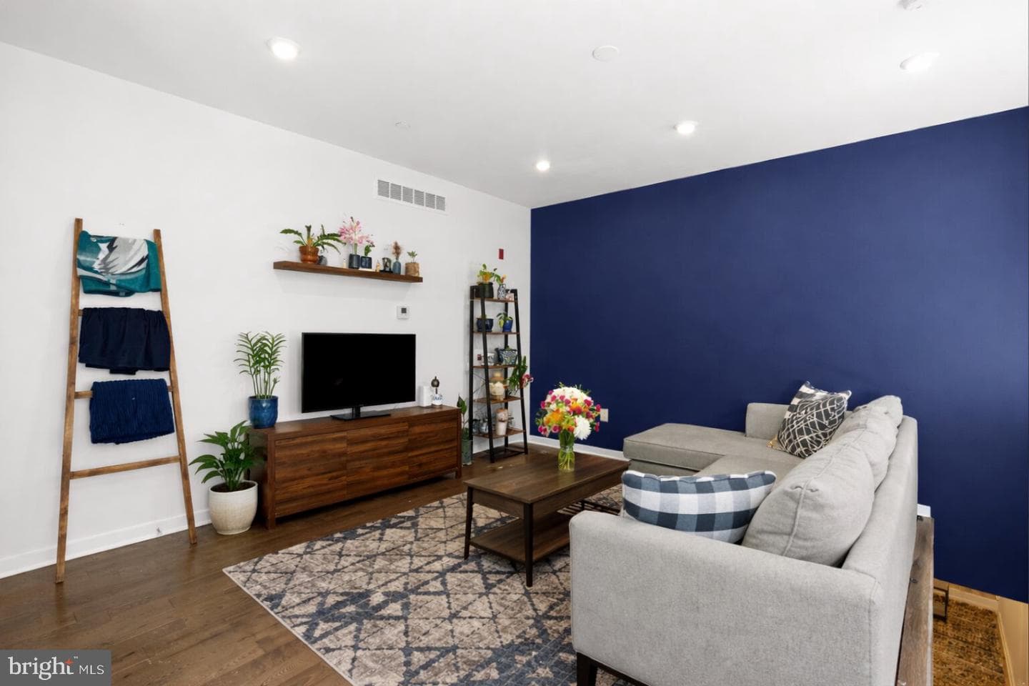 1213 N 15th Street #a, Philadelphia