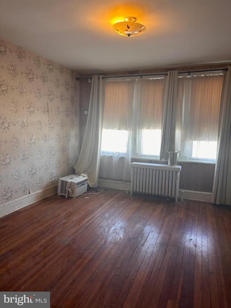402 Walter Street photo 8