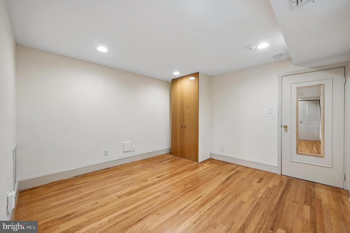 1723 Wallace Street #102 photo 14