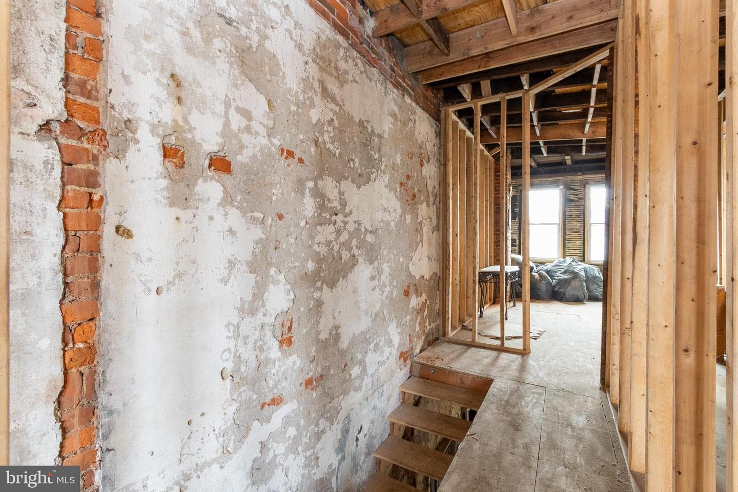 2068 W Glenwood Avenue photo 23
