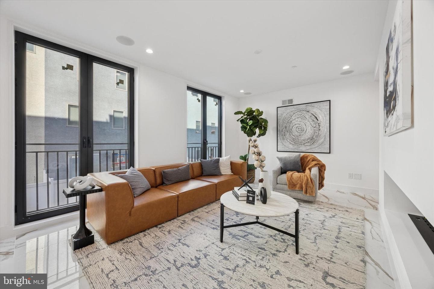 1922 Geary Street #9 photo 8