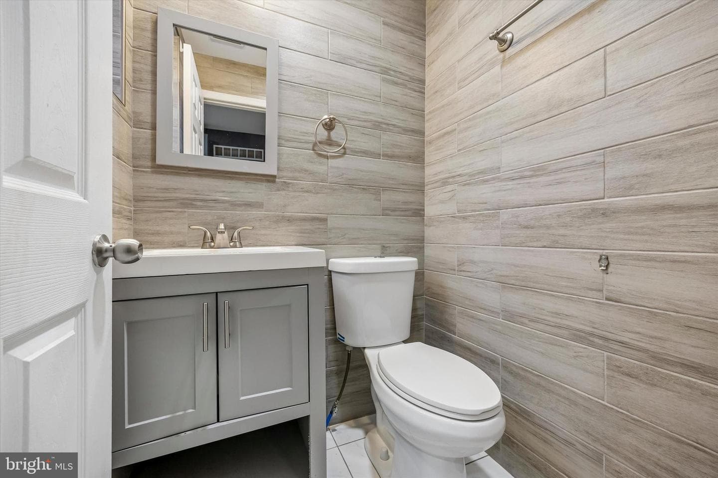 2834 D Street photo 9