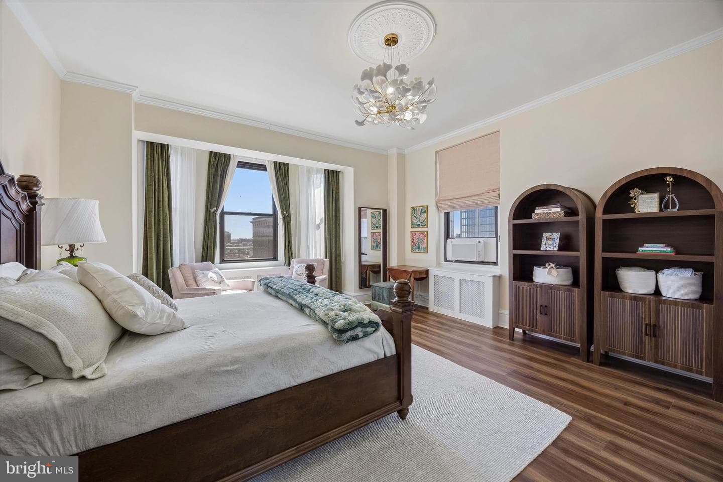 250 S 13th Street #8e photo 19