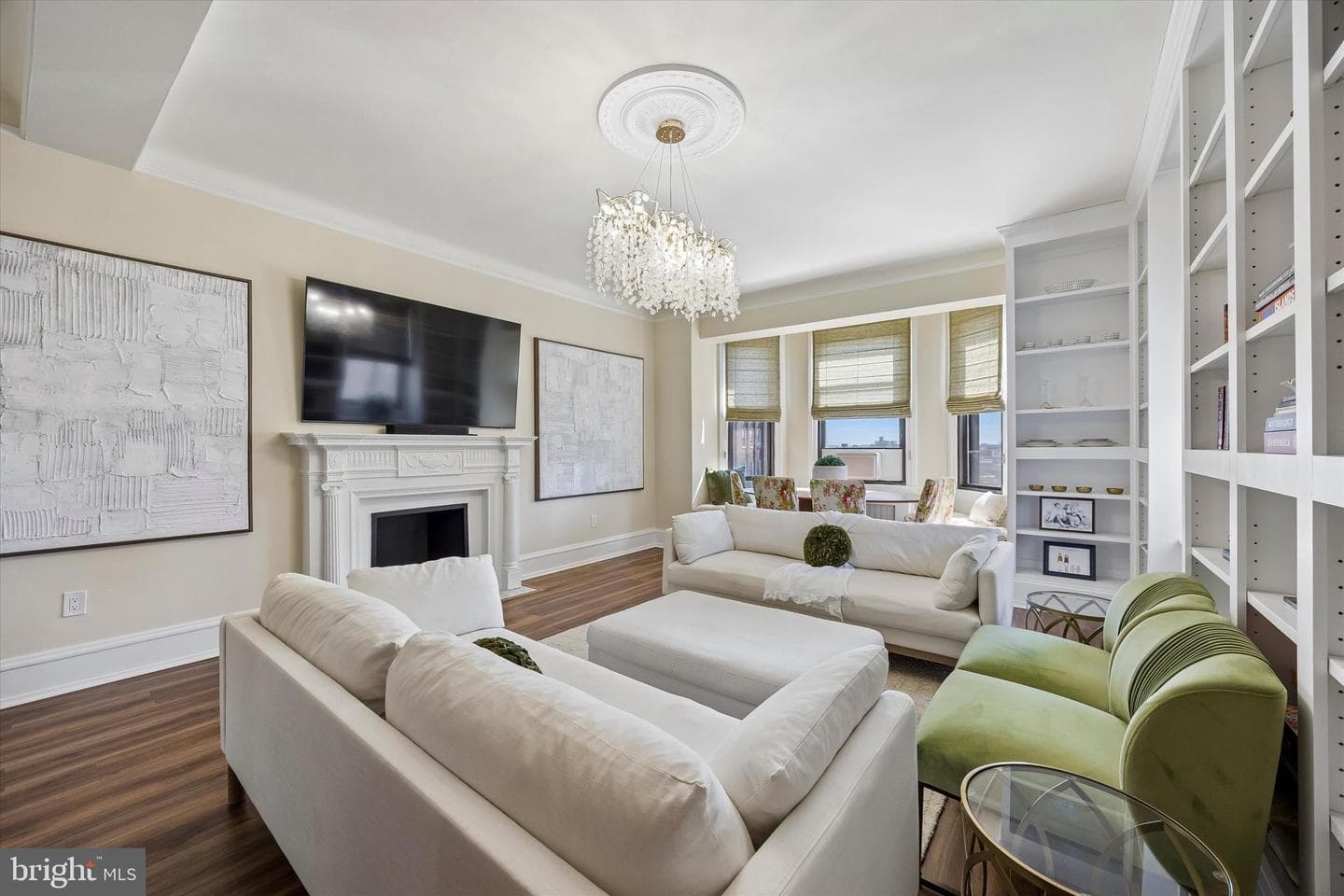 250 S 13th Street #8e photo 5