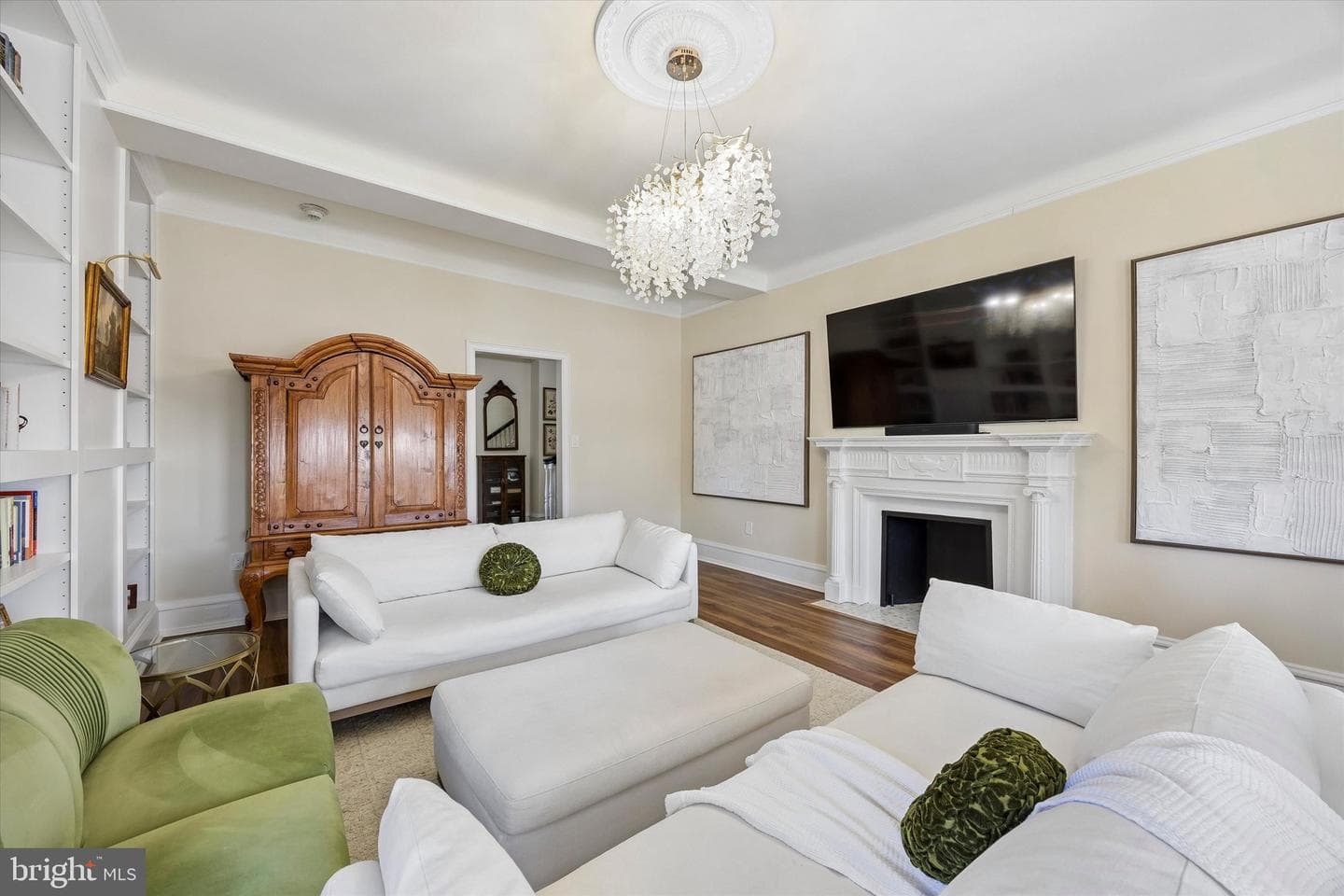250 S 13th Street #8e photo 7