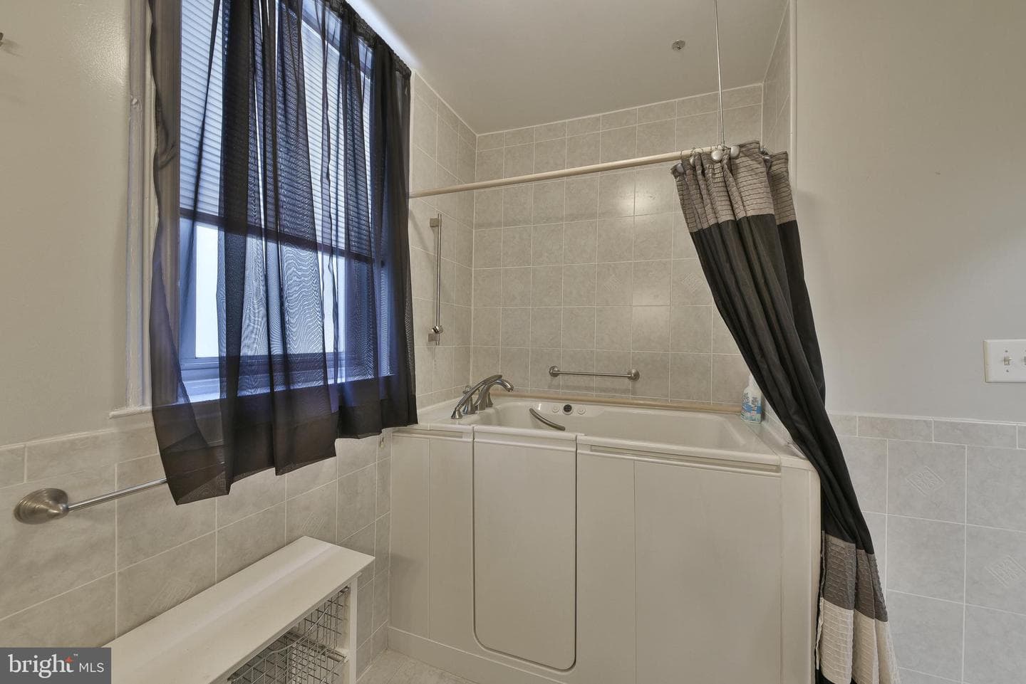 5331 Race Street photo 12