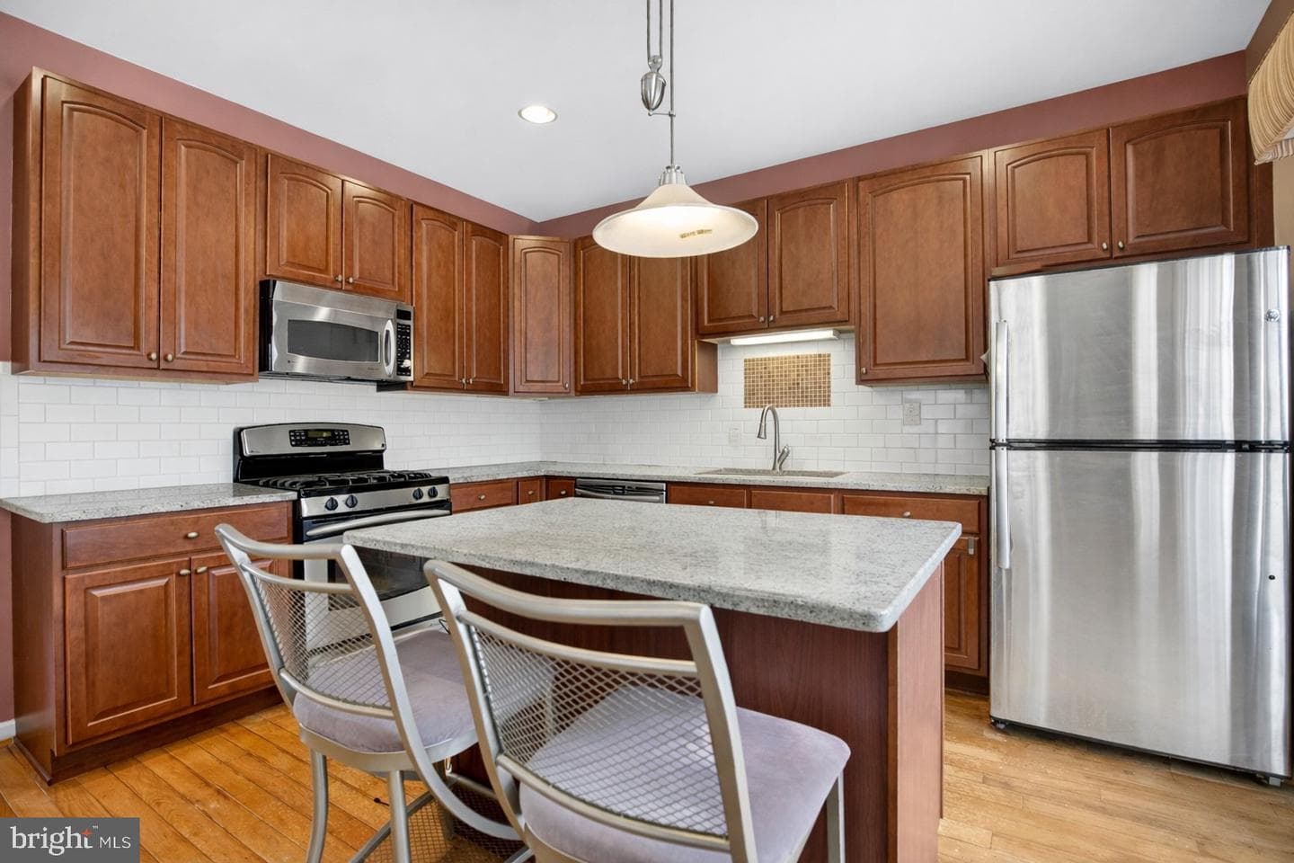 2036 W Reserve Drive photo 9
