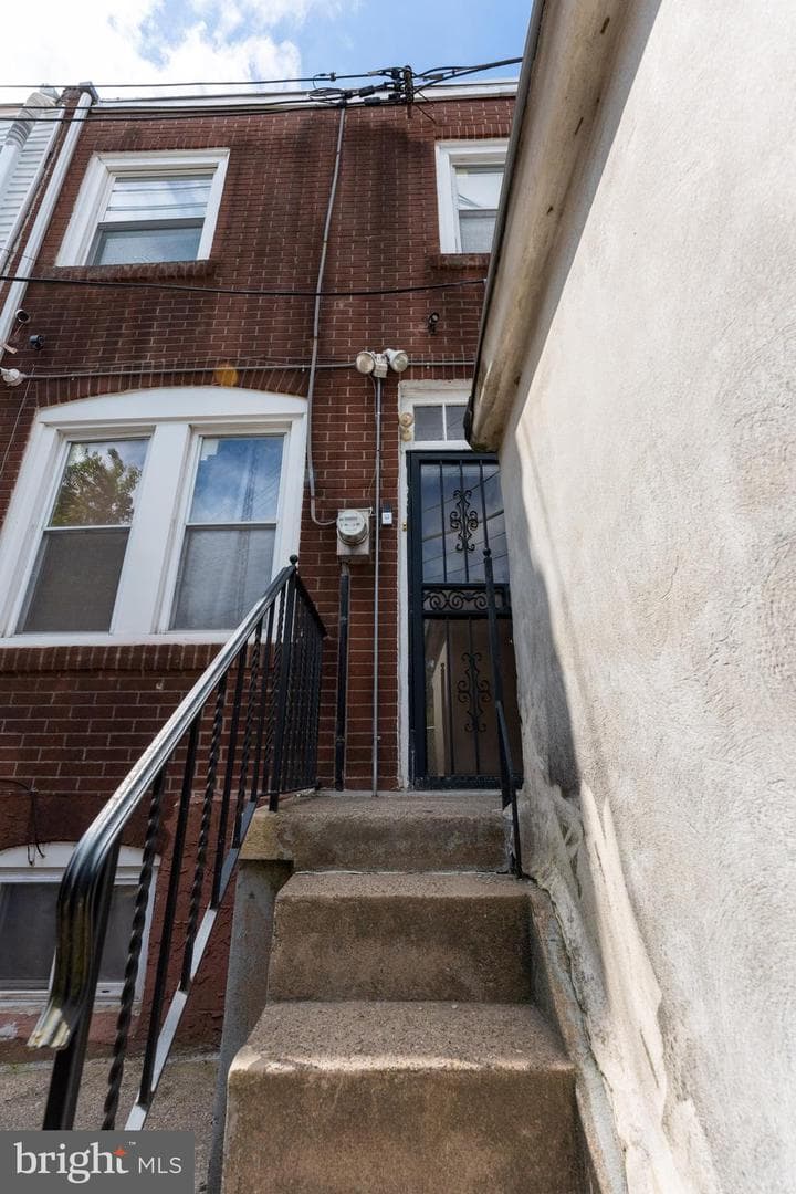 1653 W Mentor Street photo 27