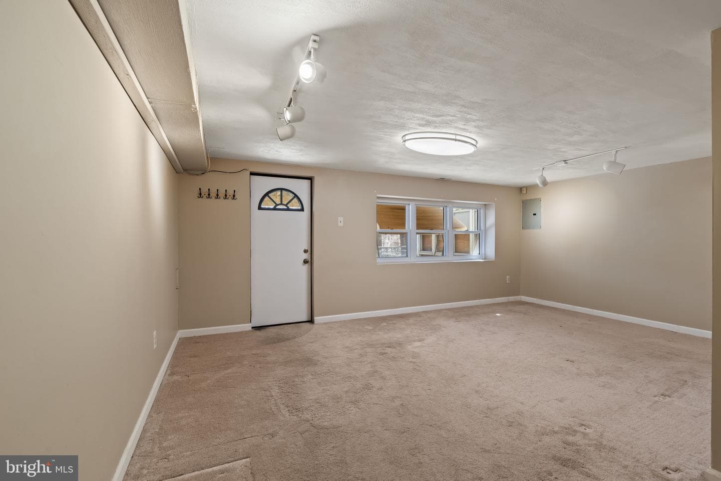 12858 Elnora Road photo 33