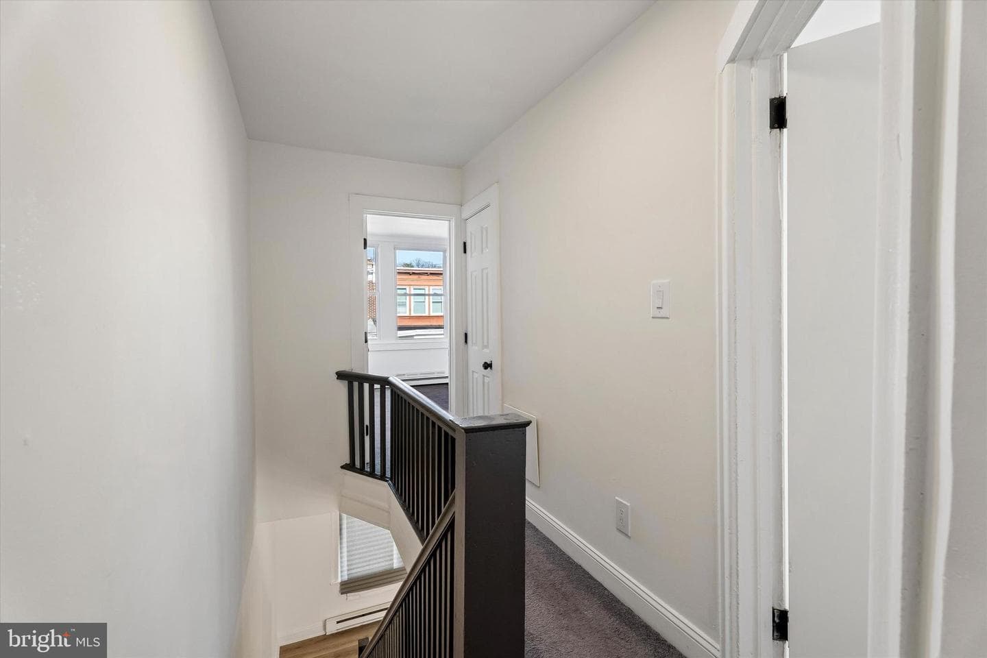 1214 E Stafford Street photo 6