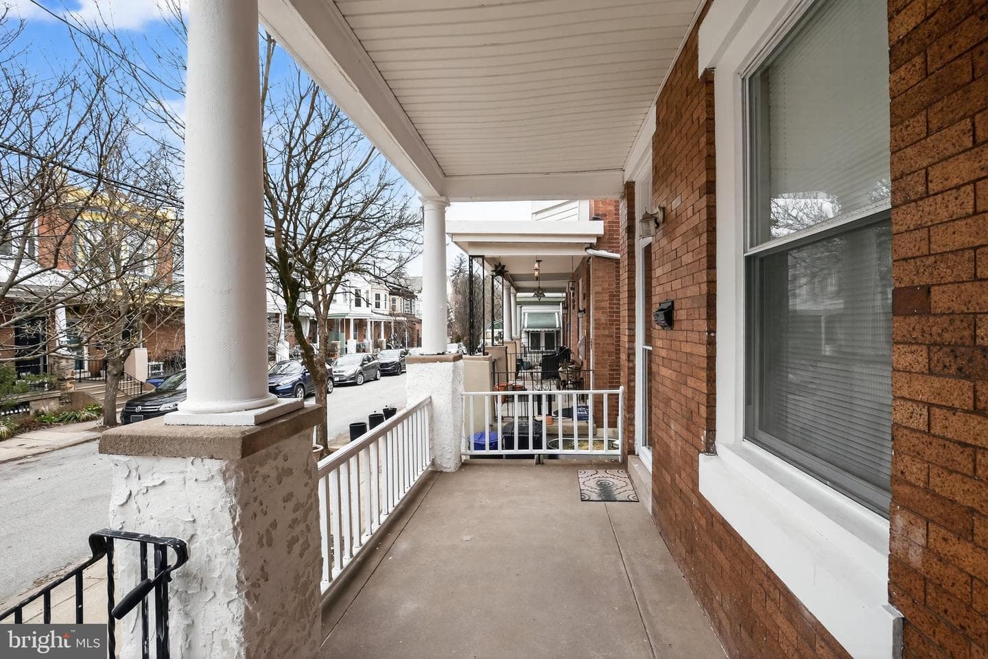 226 E Sydney Street photo 3