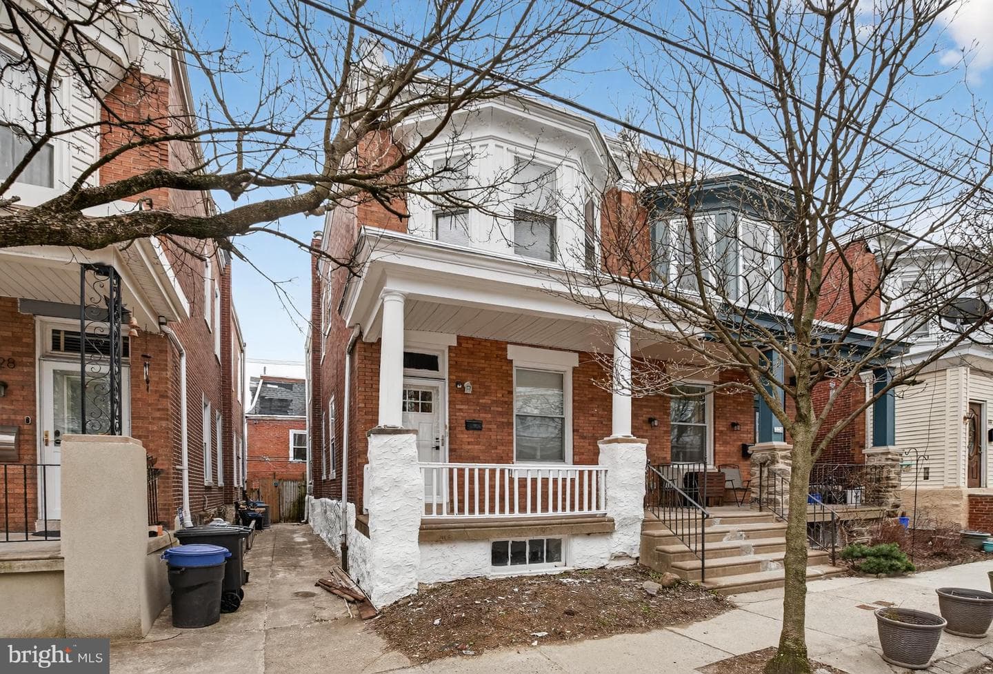 226 E Sydney Street photo 4
