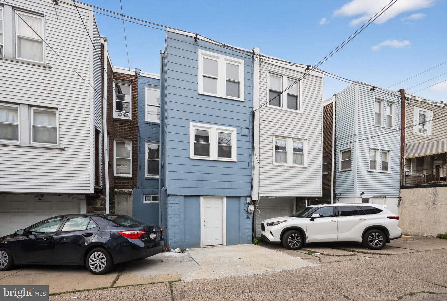 539 E Carver Street photo 5