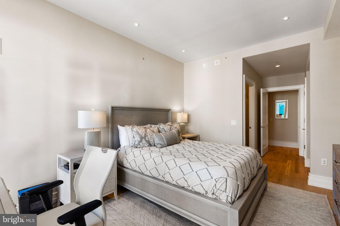 130 S 18th Street #1402 photo 29