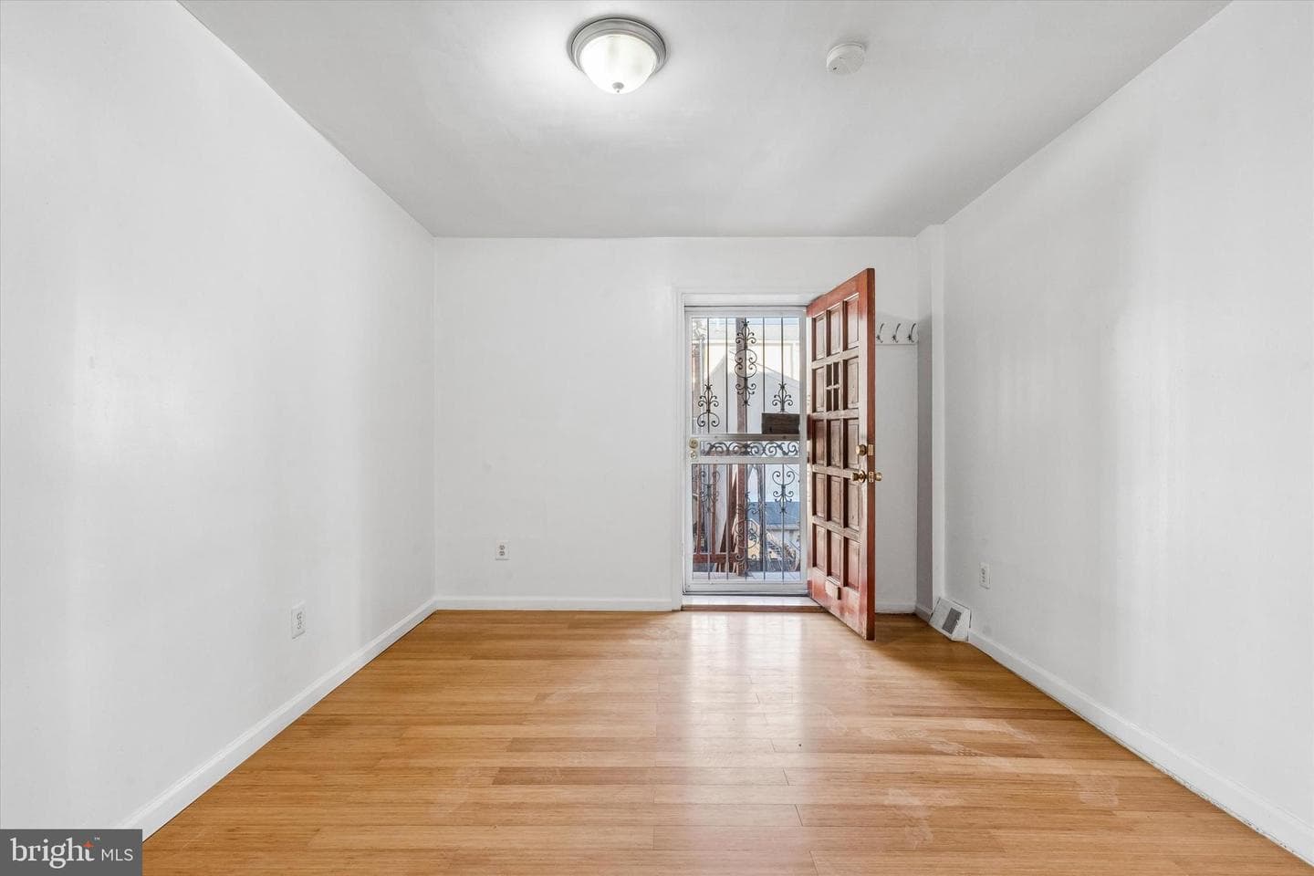 1609 N Philip Street photo 8