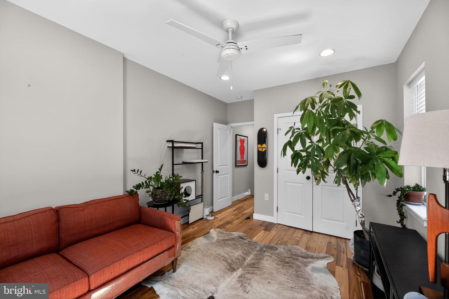2938 Nicholas Street photo 10