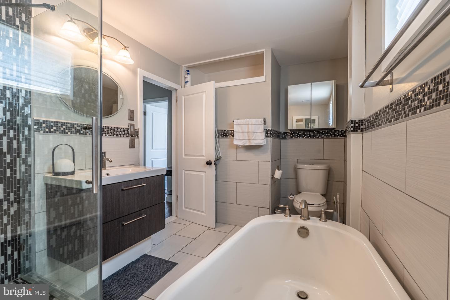1152 S 7th Street photo 12