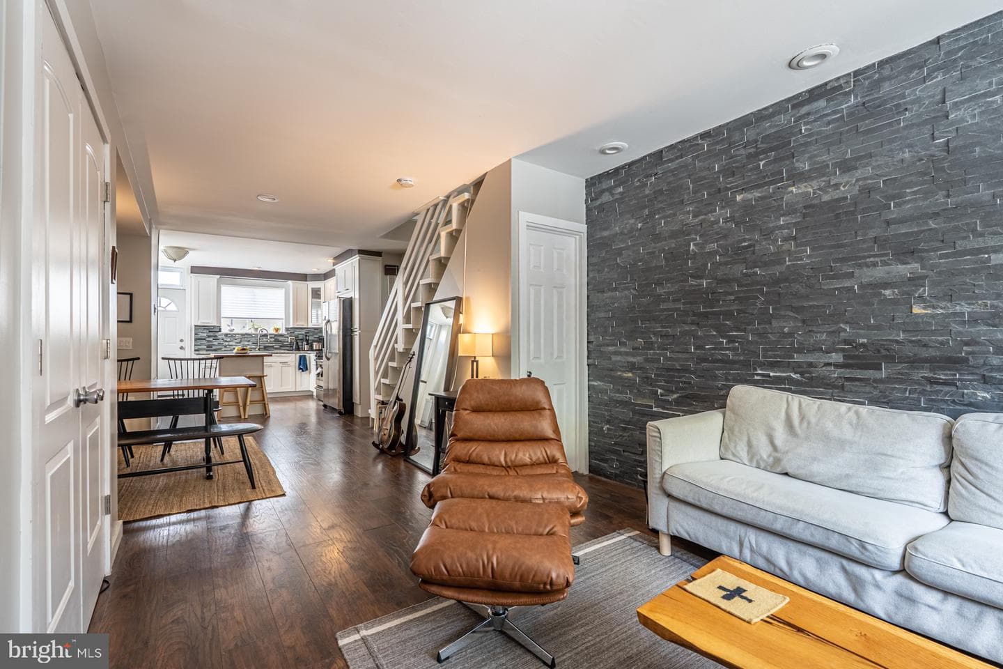 1152 S 7th Street photo 3