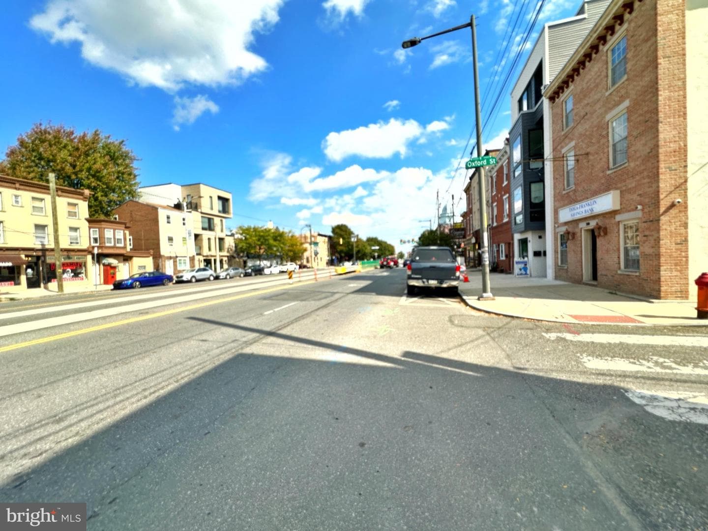 1108 E Oxford Street photo 11