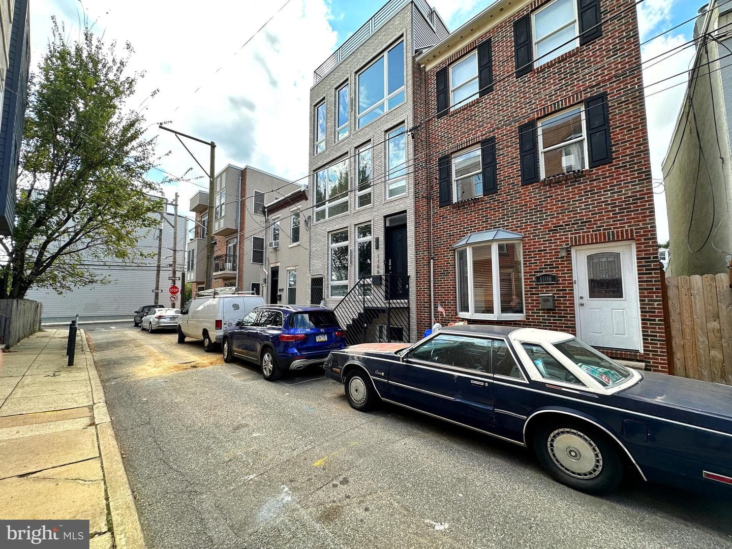 1108 E Oxford Street photo 3