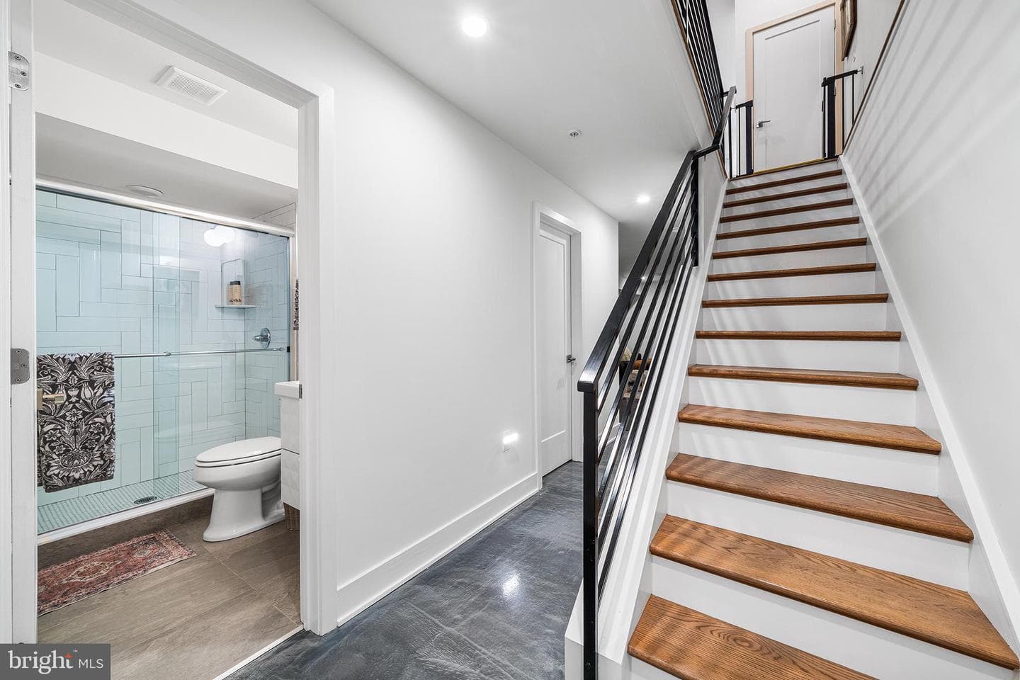 1117 Earl Street photo 31