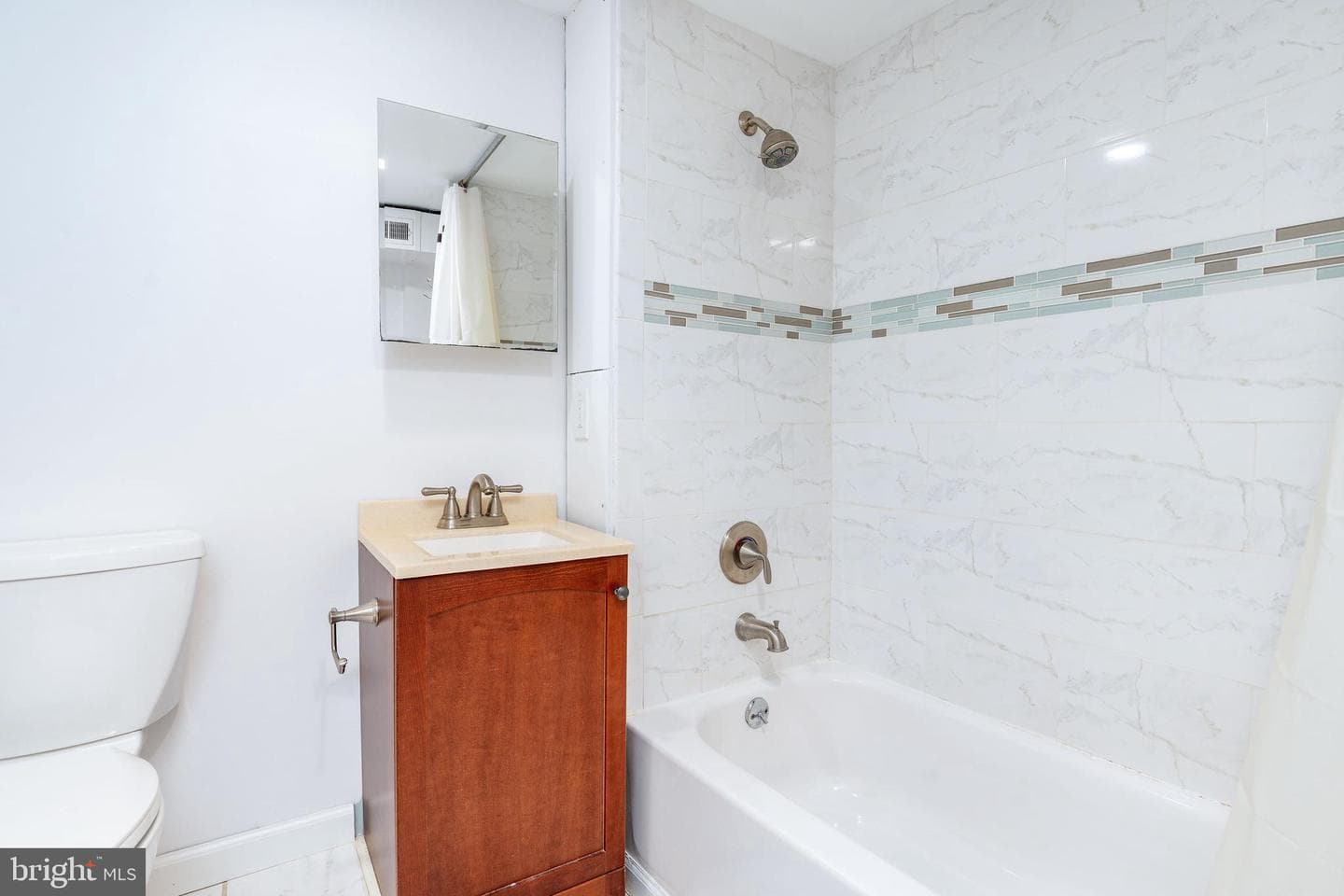 244 S 9th Street photo 9