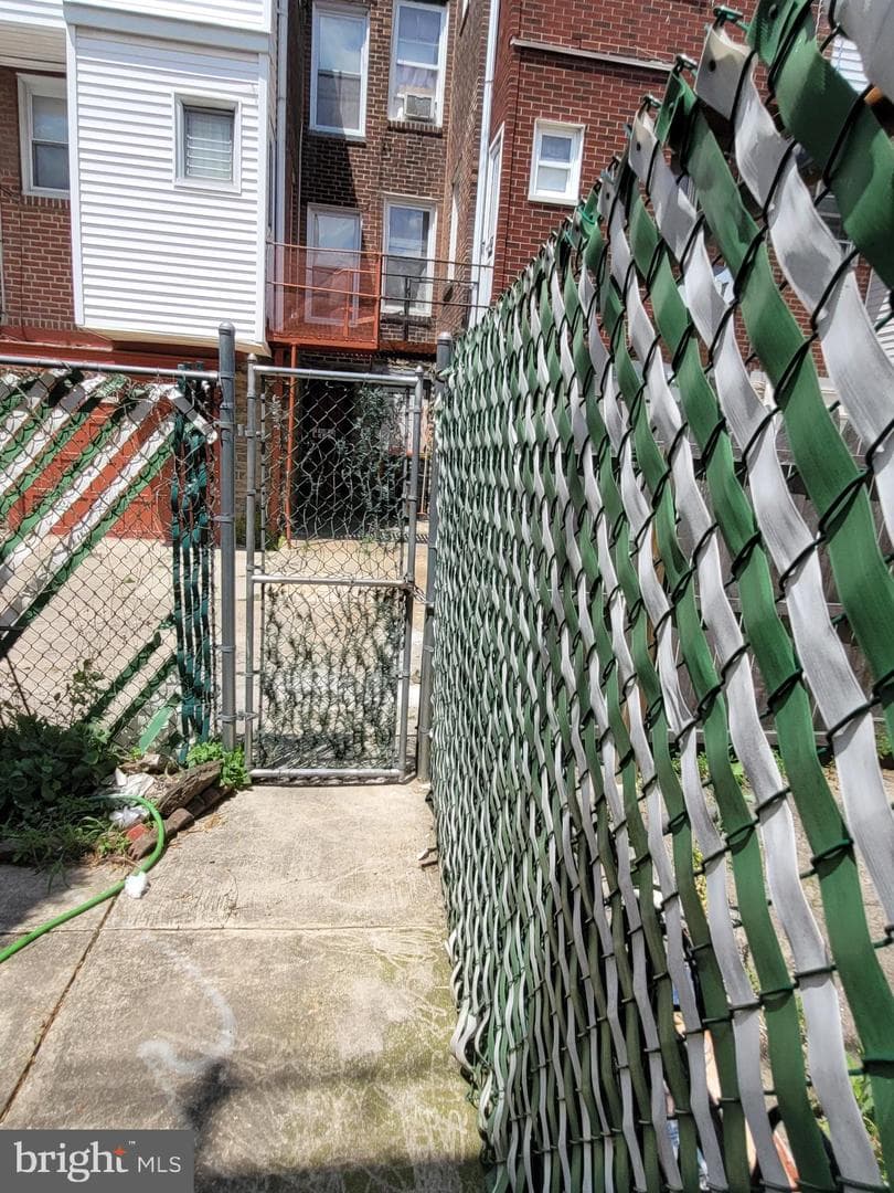 309 Rosemar Street photo 20