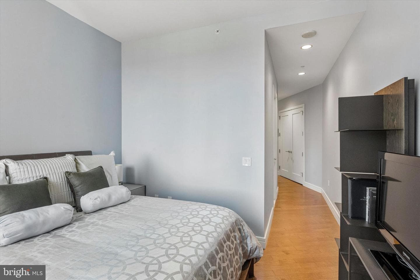 1414 S Penn Square #30a photo 11